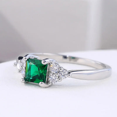Green Cubic Zircon Stone Proposal Ring