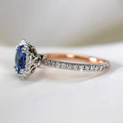 Huitan Luxury Engagement Ring