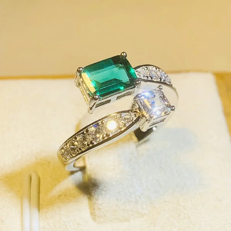 Stylish Adjustable Brilliant Green Ring