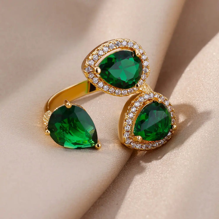 Cubic Green Three-Layer Ring