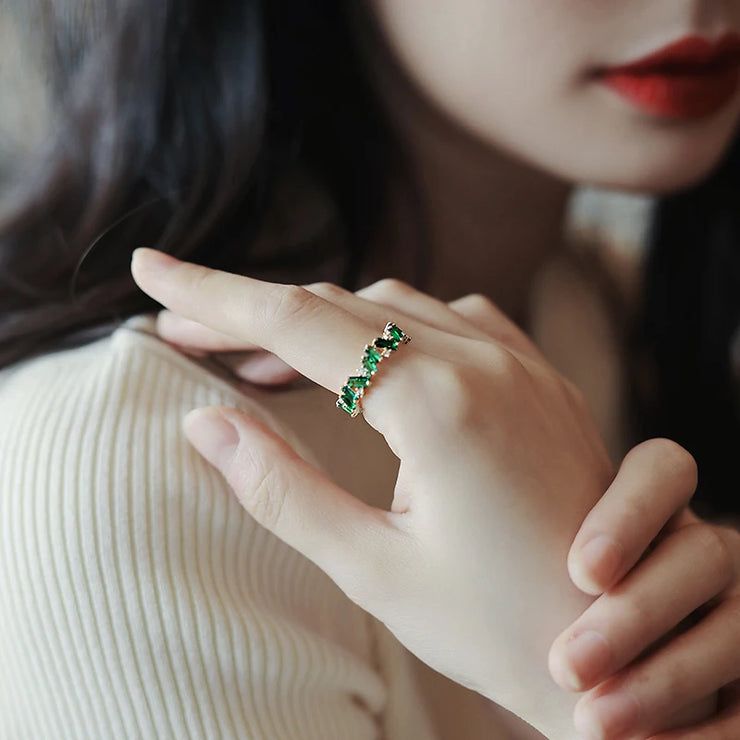 Luxury Huitan Chic Green Gold Ring