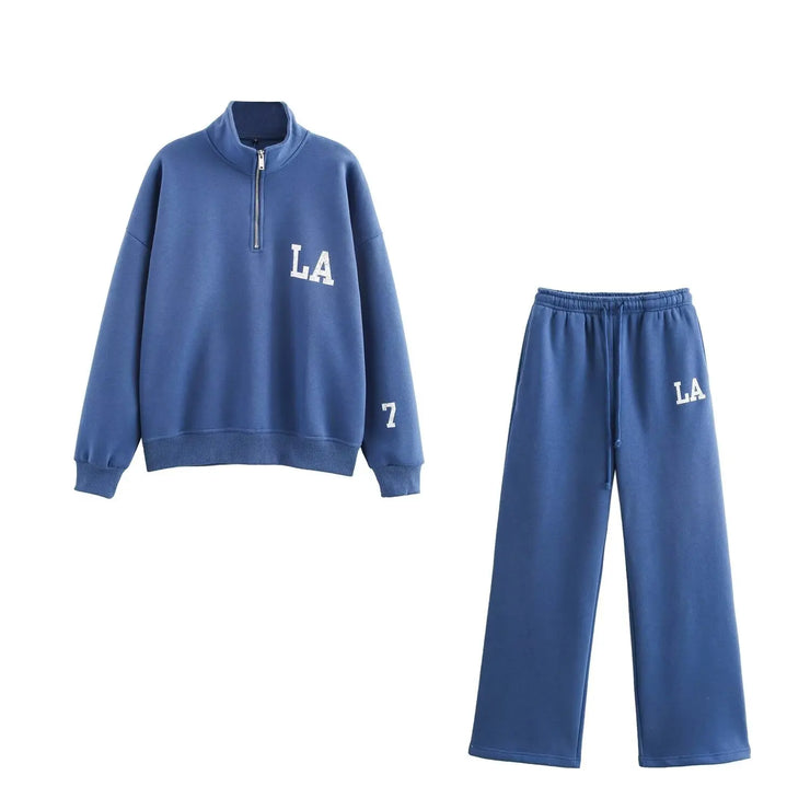 Elegant sweatshirt and trouser set